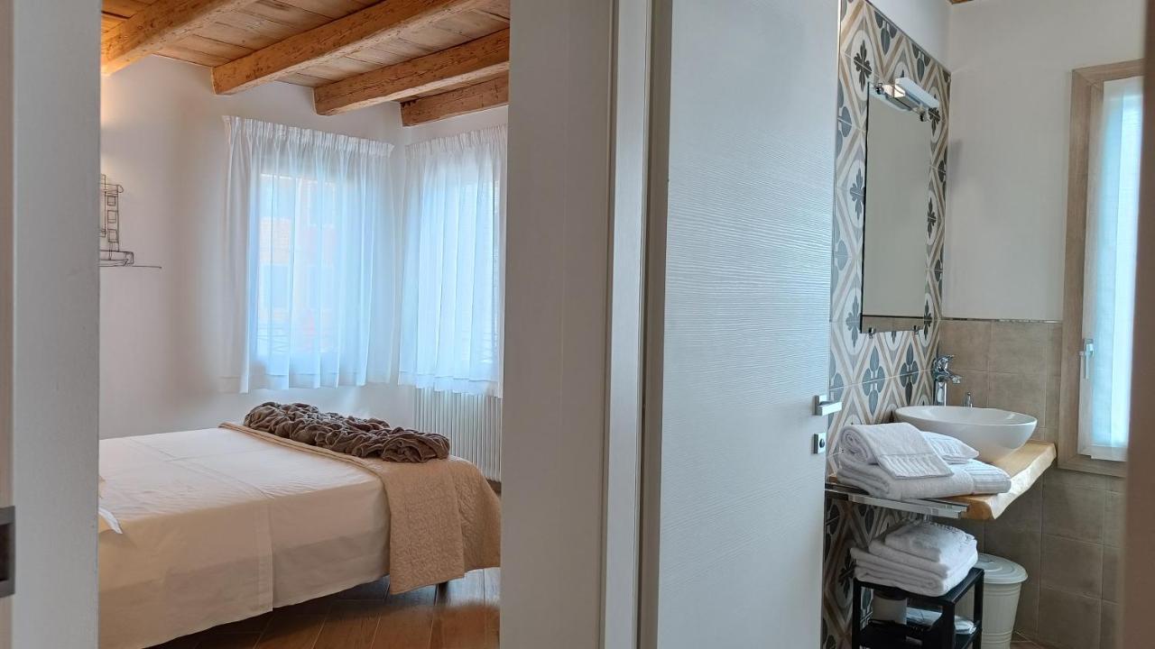 Casa Cuccagna Chioggia - Vista Canal Vena Екстериор снимка