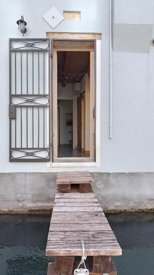 Casa Cuccagna Chioggia - Vista Canal Vena Екстериор снимка